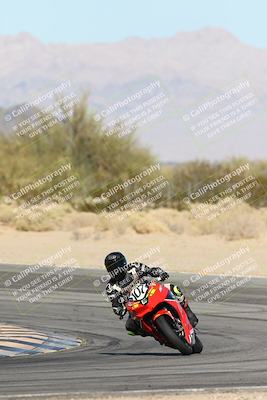 media/Dec-07-2025-CVMA (Sun) [[3e7d2de5dc]]/Race 9-Formula UL Shootout/